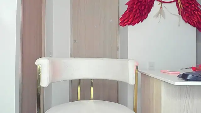 valerietnt online show from February 15, 3:42 am