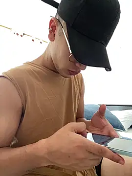 Diegosavage3 online show from September 19, 3:34 pm