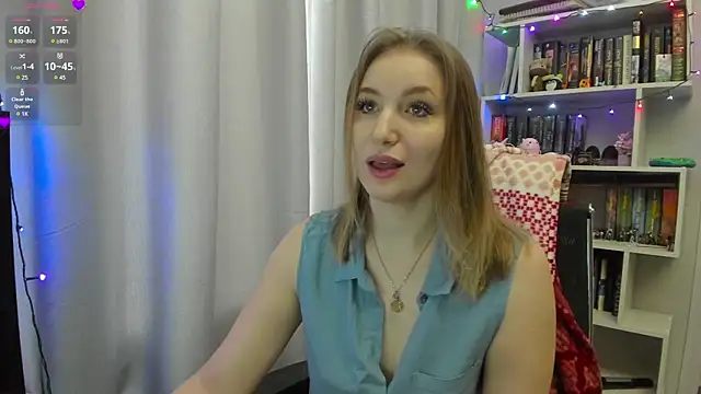 Snapshot of LillyFan-X chatting on February 12, 2:35 am LillyFan-X online show from February 12, 2:35 am