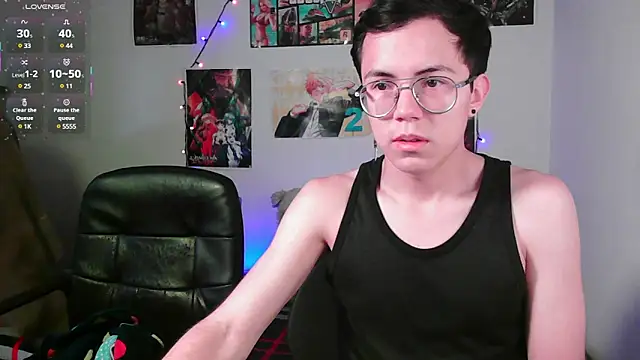 Tina 4 Charlie online show from January 30, 11:33 am