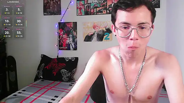 Tina 4 Charlie online show from February 1, 6:19 pm