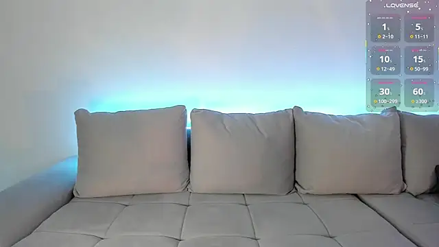 sarah wang online show from March 15, 11:39 pm