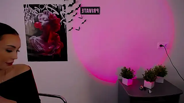 Nikonara Love online show from March 9, 12:42 pm