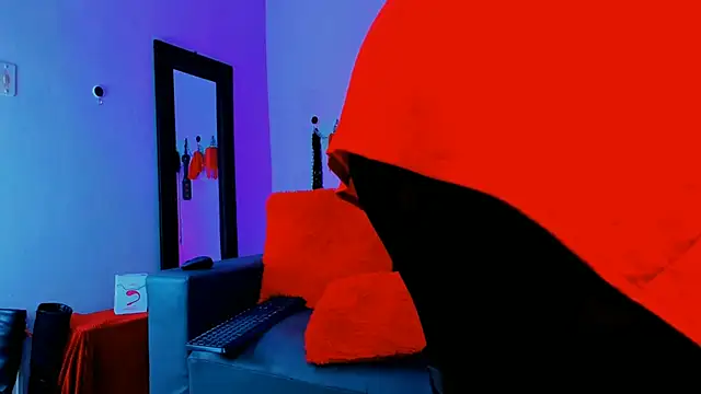 KaramStone online show from March 19, 10:42 pm