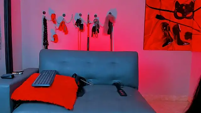 KaramStone online show from March 20, 9:13 pm