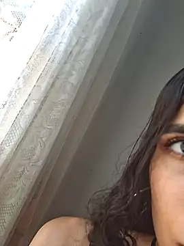 Snapshot of novinhatransexy chatting on February 12, 6:40 pm novinhatransexy online show from February 12, 6:40 pm