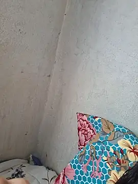 Snapshot of novinhatransexy chatting on December 17, 5:41 pm novinhatransexy online show from December 17, 5:41 pm