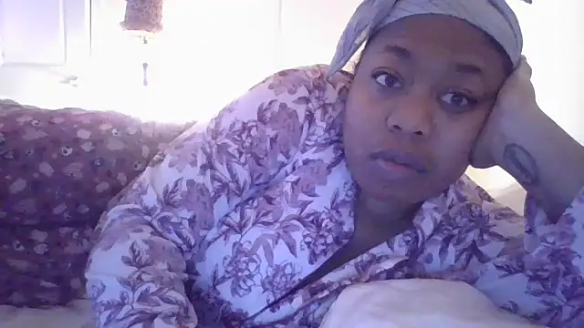 angeliquebelcali online show from March 8, 6:21 am