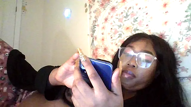 angeliquebelcali online show from September 20, 8:04 am