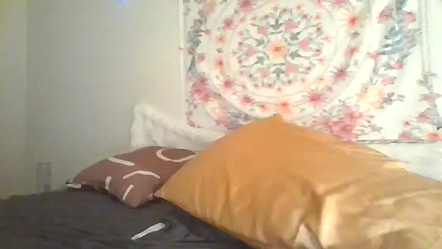 angeliquebelcali online show from September 25, 2:15 am