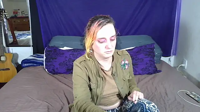 Evelan420 online show from October 9, 11:58 pm