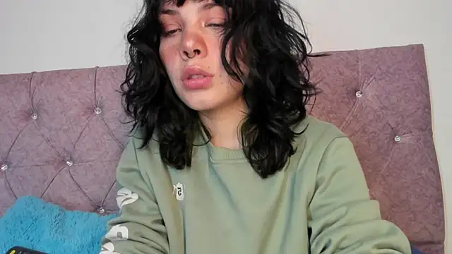 Snapshot of onix_bl4ck chatting on February 21, 8:27 pm onix bl4ck online show from February 21, 8:27 pm