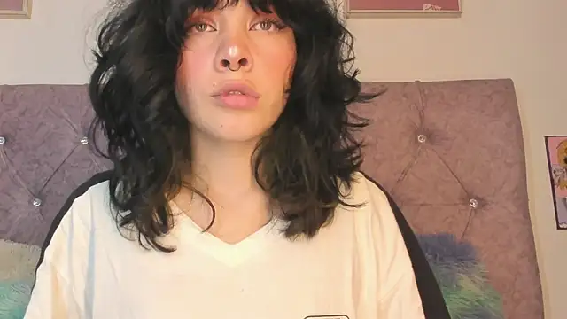 Snapshot of onix_bl4ck chatting on March 8, 8:35 pm onix bl4ck online show from March 8, 8:35 pm