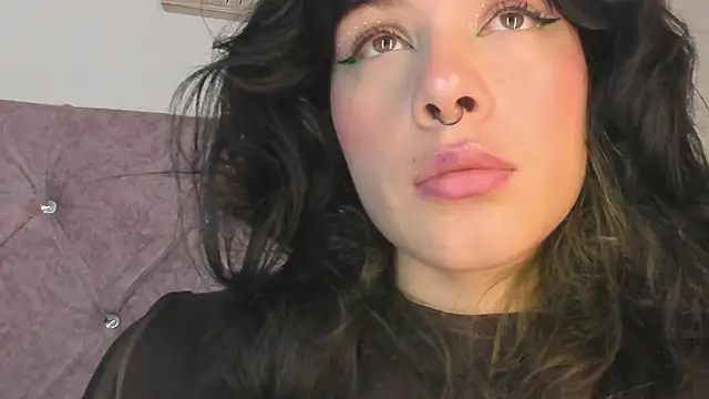 Snapshot of onix_bl4ck chatting on March 10, 9:18 pm onix bl4ck online show from March 10, 9:18 pm