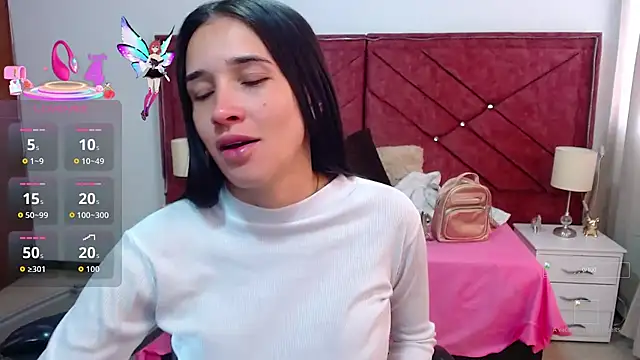 Snapshot of victoria_adams07 chatting on September 18, 1:24 pm victoria adams07 online show from September 18, 1:24 pm