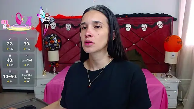 Snapshot of victoria_adams07 chatting on October 20, 7:03 pm victoria adams07 online show from October 20, 7:03 pm