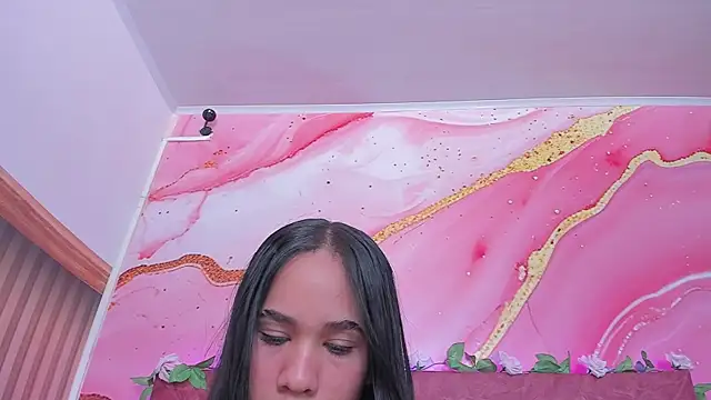 scarlett  evans  online show from September 25, 6:11 pm