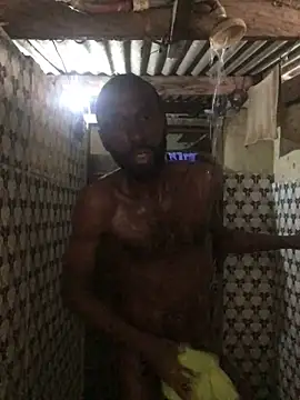 Snapshot of onewinnertee chatting on November 17, 12:22 pm onewinnertee online show from November 17, 12:22 pm