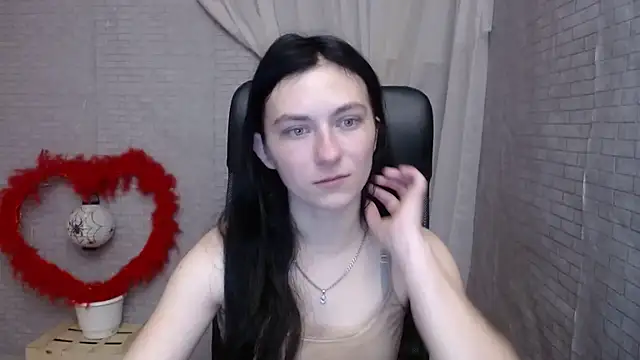 AmandaJi  online show from March 11, 7:15 am