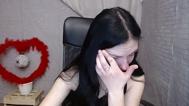 AmandaJi  online show from March 20, 7:47 am