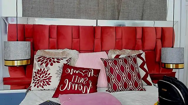 NatyParker online show from September 17, 1:46 pm