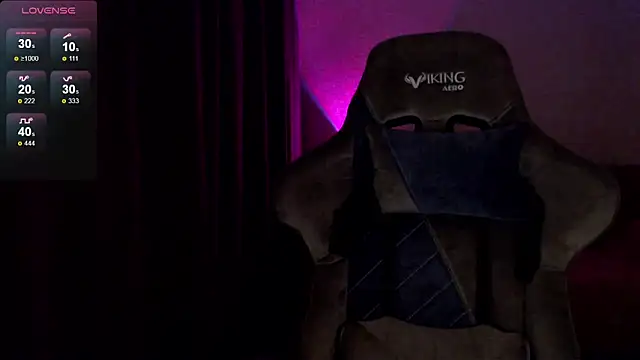 Snapshot of Ohmy_Nora_ chatting on February 12, 1:09 am Ohmy Nora online show from February 12, 1:09 am