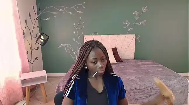 Sara Naugty online show from March 12, 3:40 pm