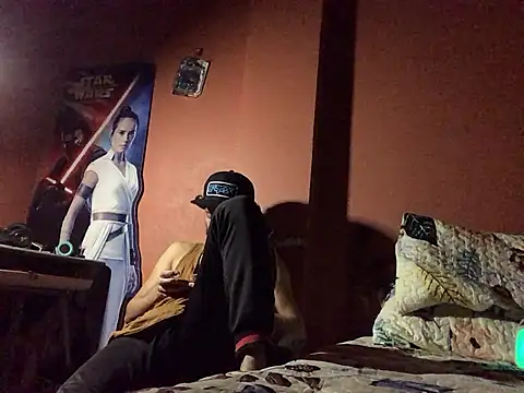 Nooneisthis online show from February 15, 1:10 am