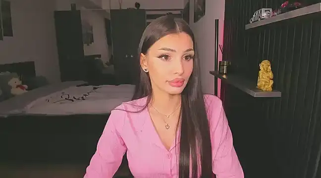 HelenShawn online show from February 4, 8:59 pm