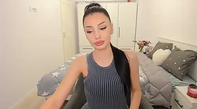 HelenShawn online show from March 13, 7:31 am