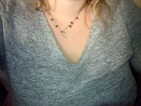 Snapshot of topina8 chatting on January 30, 2:58 pm topina8 online show from January 30, 2:58 pm