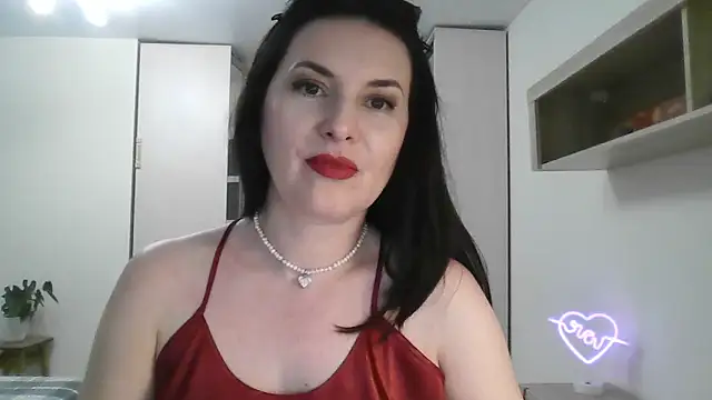 Victoria Glam online show from January 23, 8:02 pm