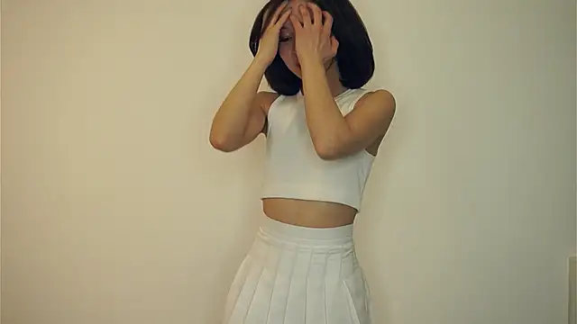 VeronaCritchlow online show from February 18, 1:33 pm