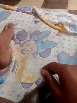 Snapshot of mhmia chatting on October 13, 5:35 pm mhmia online show from October 13, 5:35 pm