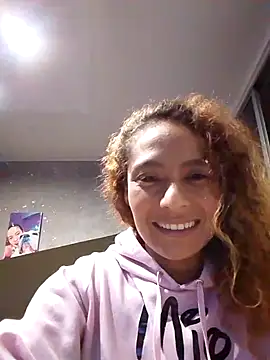 Zoedaniels online show from March 13, 5:22 am