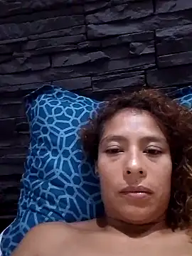 Zoedaniels online show from March 16, 8:10 am