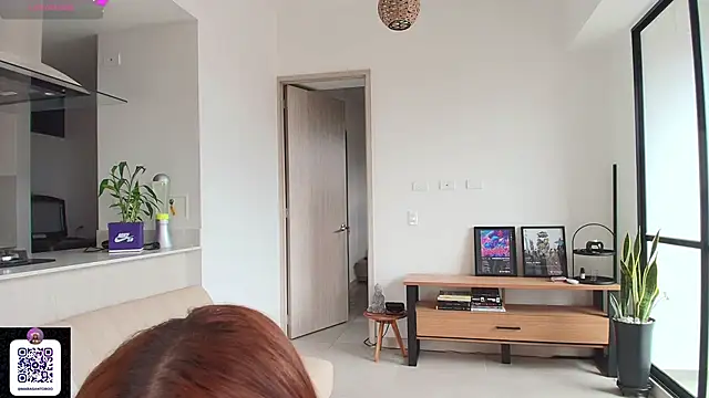 Snapshot of Mara_Santoro chatting on November 30, 3:27 pm Mara Santoro online show from November 30, 3:27 pm