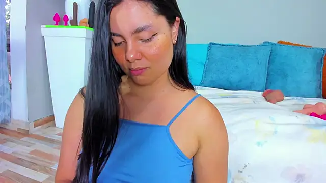 evaa greey online show from November 22, 8:08 pm