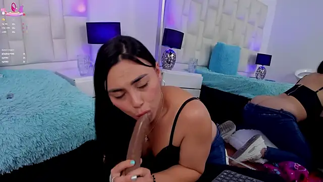 Ariana rouse online show from February 18, 11:30 pm