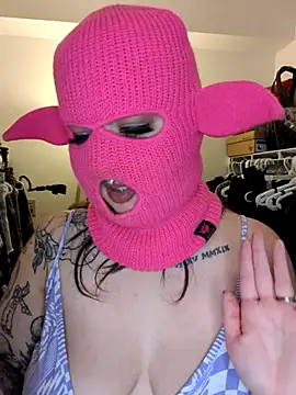 goblingirl888 online show from September 10, 9:15 pm