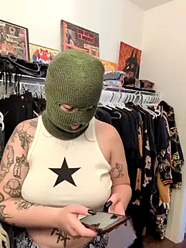 goblingirl888 online show from October 2, 6:31 am