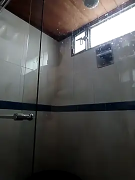 Vale Saenzz online show from March 18, 8:48 pm