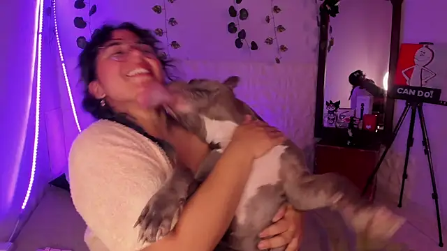 Snapshot of Ludovica6669 chatting on February 20, 2:29 am Ludovica6669 online show from February 20, 2:29 am