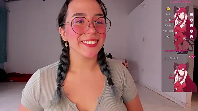 Snapshot of Ludovica6669 chatting on February 27, 8:09 pm Ludovica6669 online show from February 27, 8:09 pm