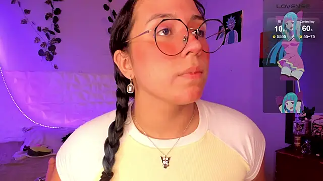 Snapshot of Ludovica6669 chatting on March 13, 9:05 pm Ludovica6669 online show from March 13, 9:05 pm