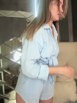 Snapshot of ur_wet_dreams chatting on January 27, 6:41 am ur wet dreams online show from January 27, 6:41 am