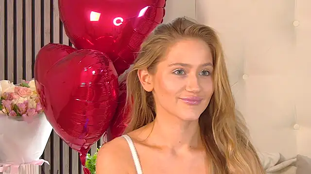 Snapshot of ur_wet_dreams chatting on February 14, 4:41 pm ur wet dreams online show from February 14, 4:41 pm