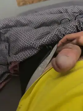 Snapshot of yannusgir33 chatting on March 11, 10:31 pm yannusgir33 online show from March 11, 10:31 pm