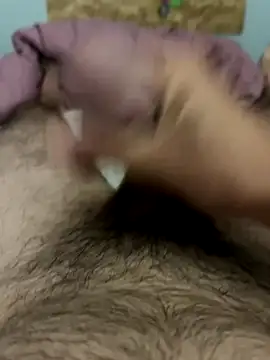 Snapshot of yannusgir33 chatting on October 6, 9:23 pm yannusgir33 online show from October 6, 9:23 pm