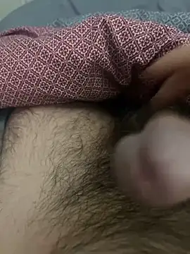 Snapshot of yannusgir33 chatting on December 16, 10:26 pm yannusgir33 online show from December 16, 10:26 pm